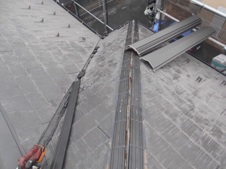 新品の貫板の設置